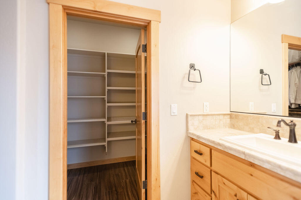 River Rim - Residential