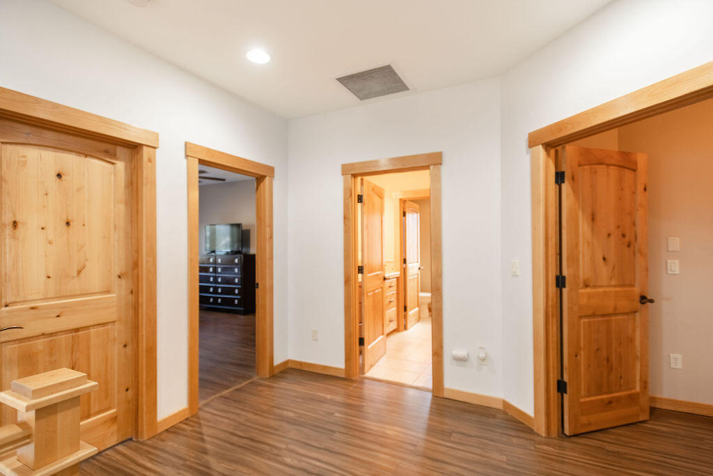 River Rim - Residential