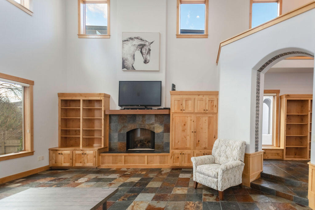 River Rim - Residential