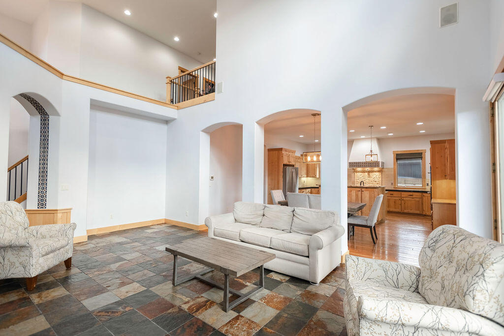 River Rim - Residential