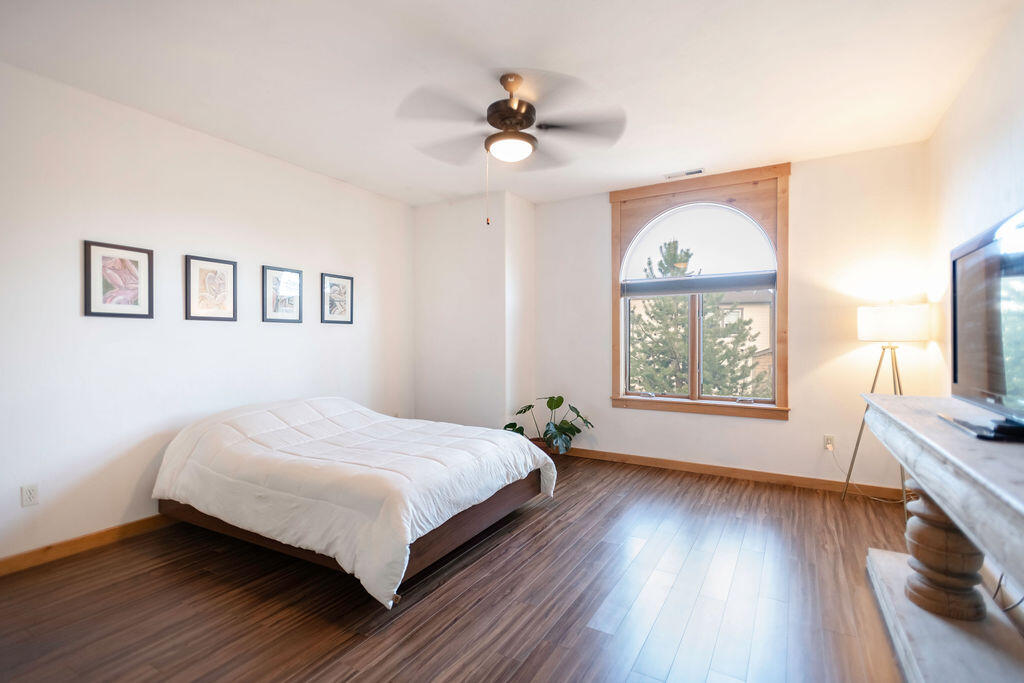 River Rim - Residential