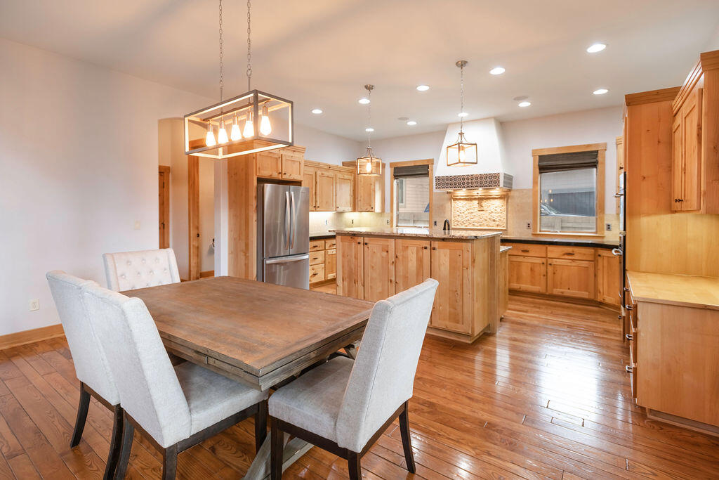 River Rim - Residential