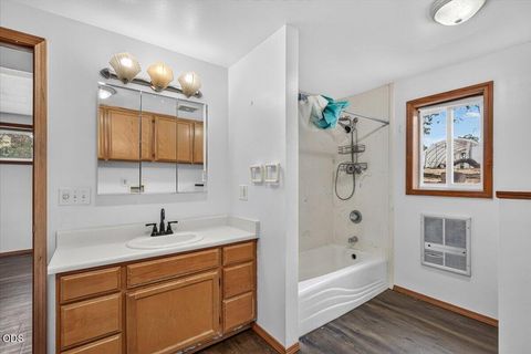 Tiny photo for 7065 Monte Vista Court, Eagle Point, OR 97524 (MLS # 220223829)