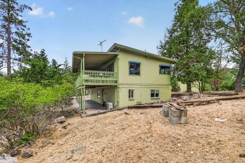 Tiny photo for 7065 Monte Vista Court, Eagle Point, OR 97524 (MLS # 220223829)