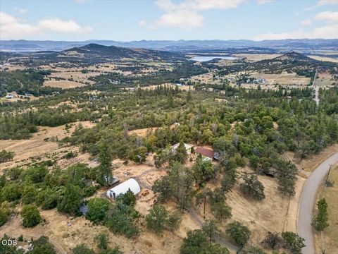 Tiny photo for 7065 Monte Vista Court, Eagle Point, OR 97524 (MLS # 220223829)