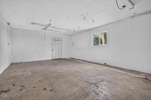 Tiny photo for 7065 Monte Vista Court, Eagle Point, OR 97524 (MLS # 220223829)