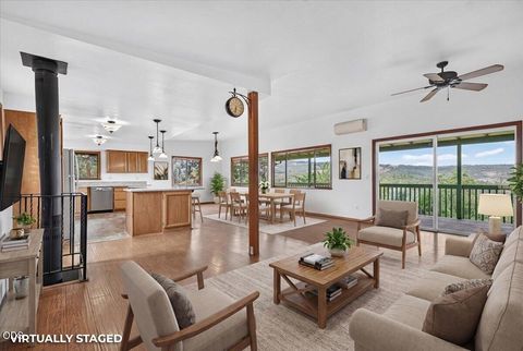 Tiny photo for 7065 Monte Vista Court, Eagle Point, OR 97524 (MLS # 220223829)
