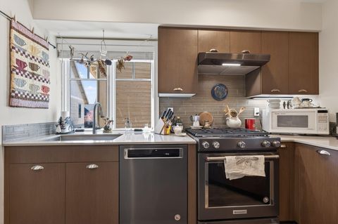 Tiny photo for 370 S Pine Meadow Street, Sisters, OR 97759 (MLS # 220219438)