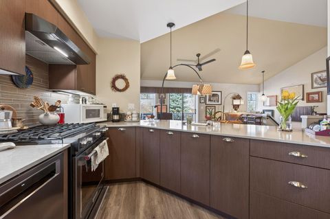 Tiny photo for 370 S Pine Meadow Street, Sisters, OR 97759 (MLS # 220219438)