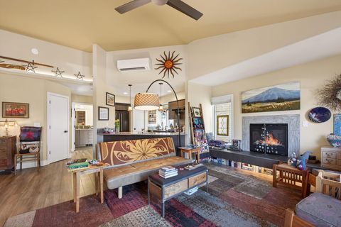 Tiny photo for 370 S Pine Meadow Street, Sisters, OR 97759 (MLS # 220219438)