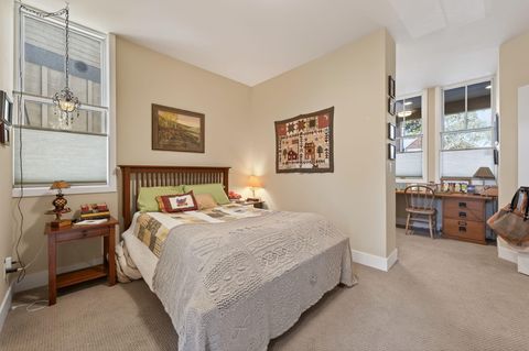 Tiny photo for 370 S Pine Meadow Street, Sisters, OR 97759 (MLS # 220219438)