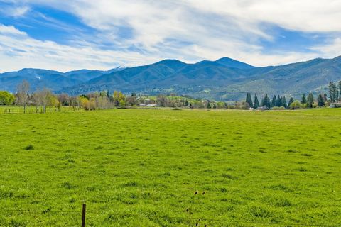 Tiny photo for 115 Wilson Road, Ashland, OR 97520 (MLS # 220217817)
