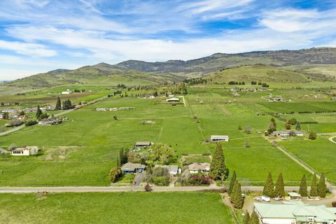 Tiny photo for 115 Wilson Road, Ashland, OR 97520 (MLS # 220217817)