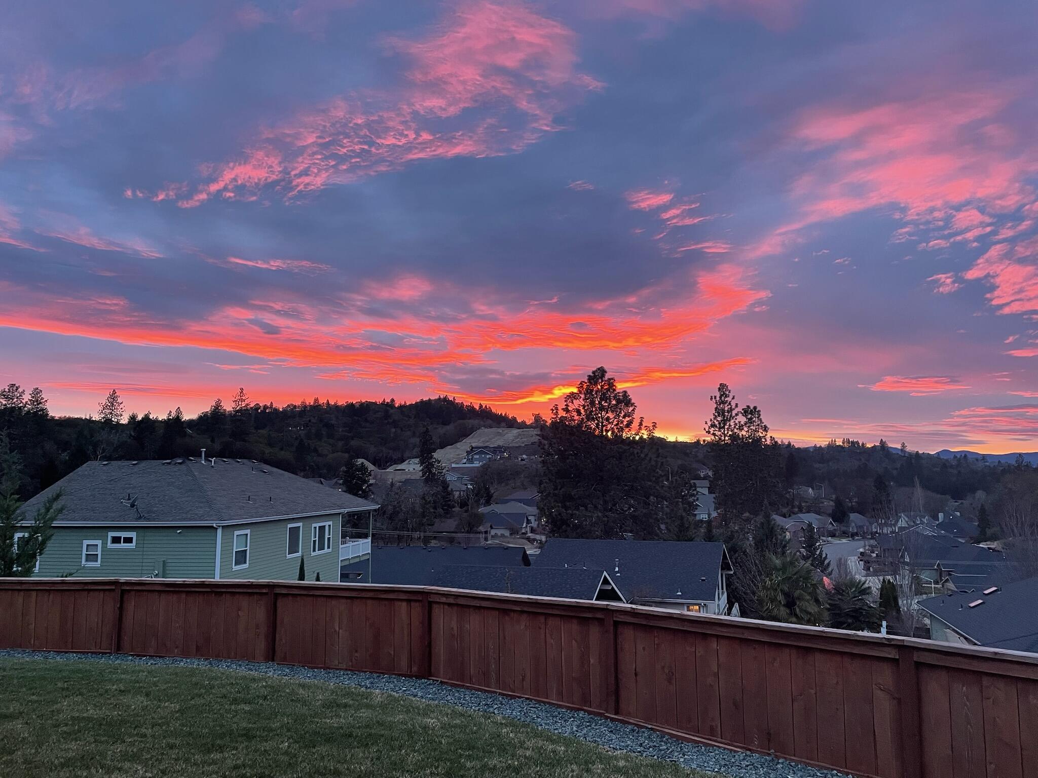 2351 Robertson Crest