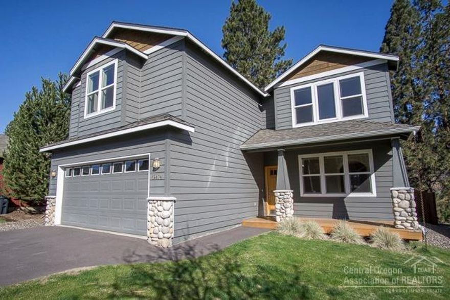 This fabulous home is centrally located to all that Bend has to offer. Shave time off your commute to Mt. Bachelor for skiing or hop on the trail out your back yard to access hundreds of off-road trails throughout the Cascades. The open floor plan of this home makes it a great place for entertaining. The kitchen offers seating at a breakfast bar for casual gatherings and a formal dining area for bigger events. The additional, large bonus room upstairs is perfect for your home movie theater.