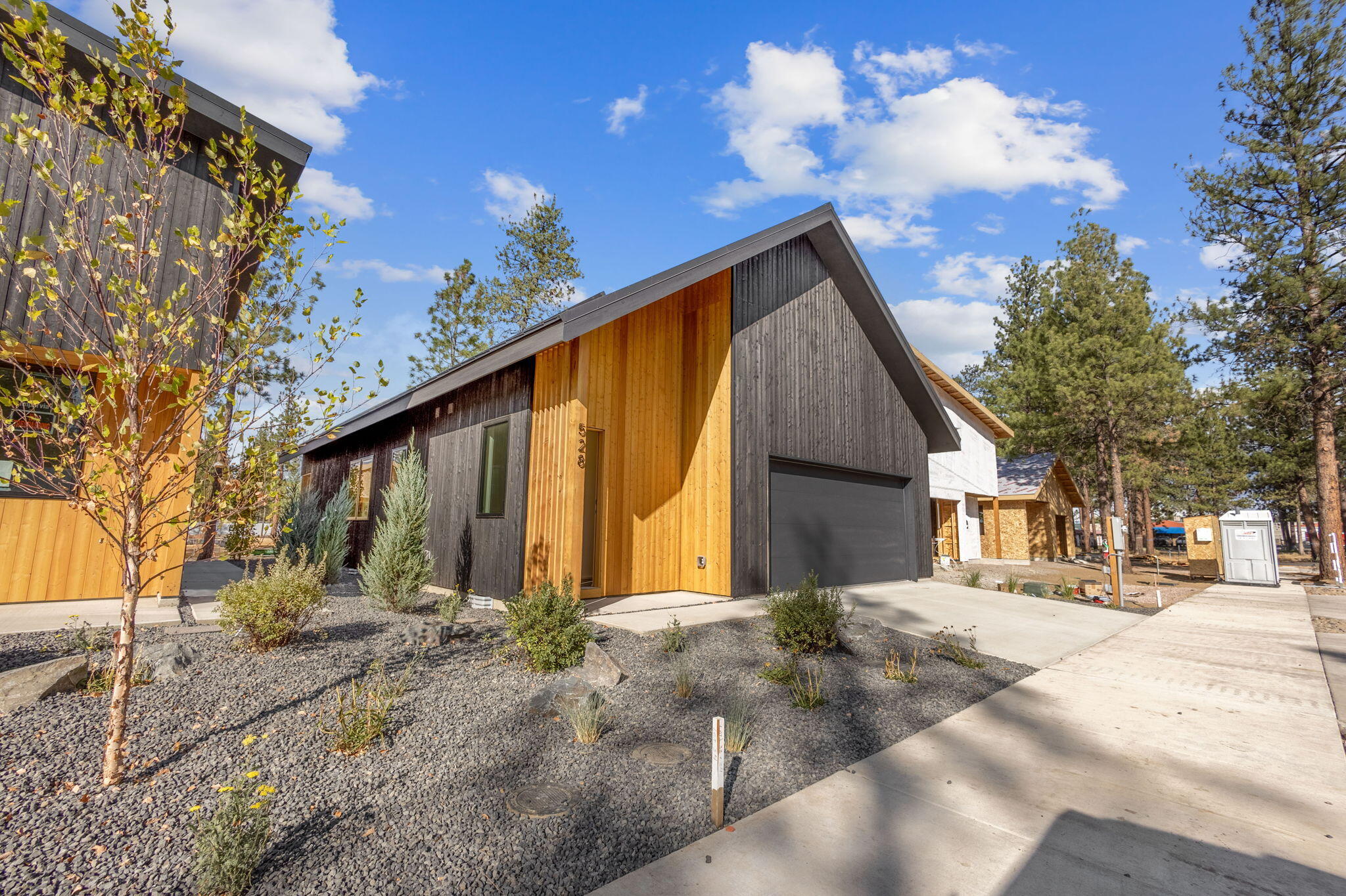 Sisters Woodlands - Residential