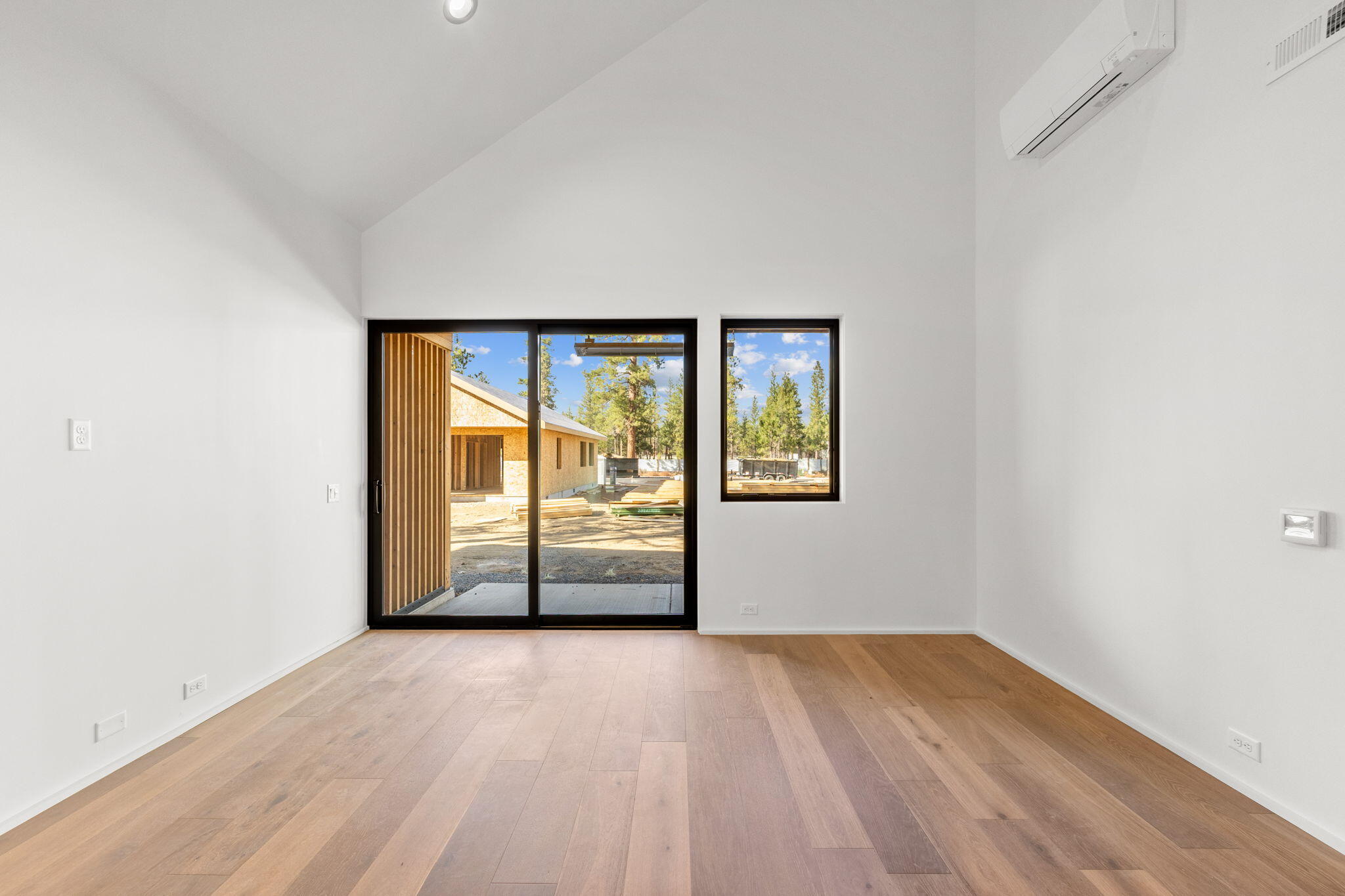 Sisters Woodlands - Residential