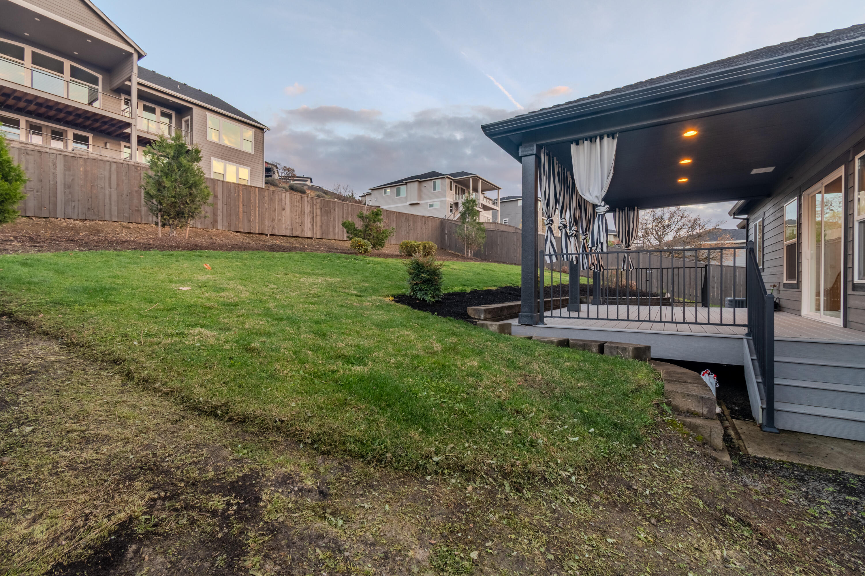 Bella Vista Heights Phases 1 & 2 - Residential