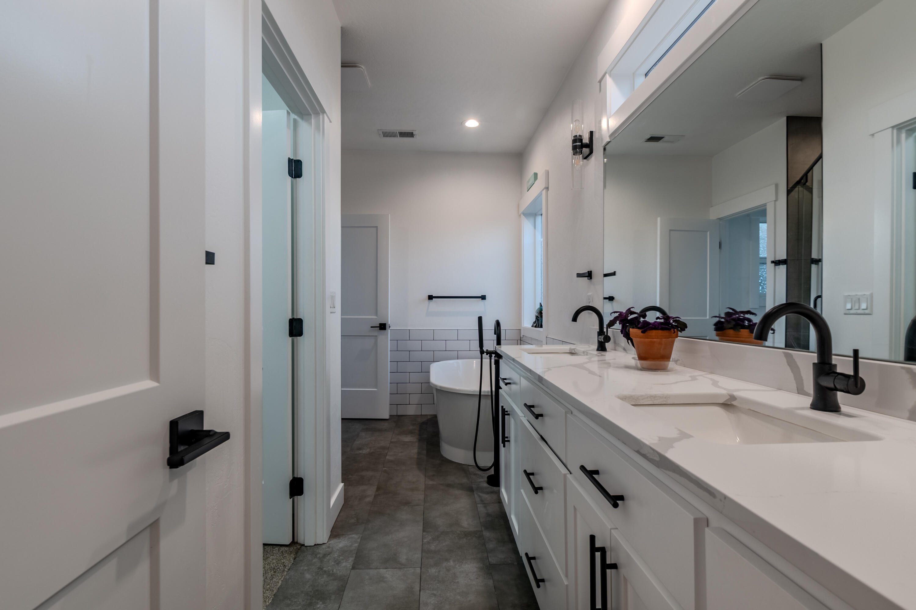 Bella Vista Heights Phases 1 & 2 - Residential