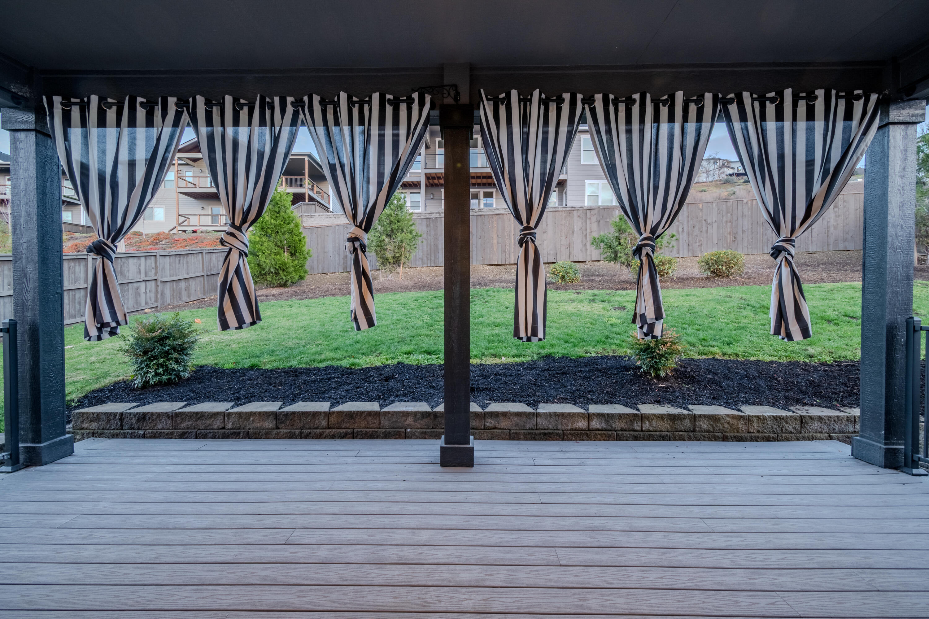 Bella Vista Heights Phases 1 & 2 - Residential