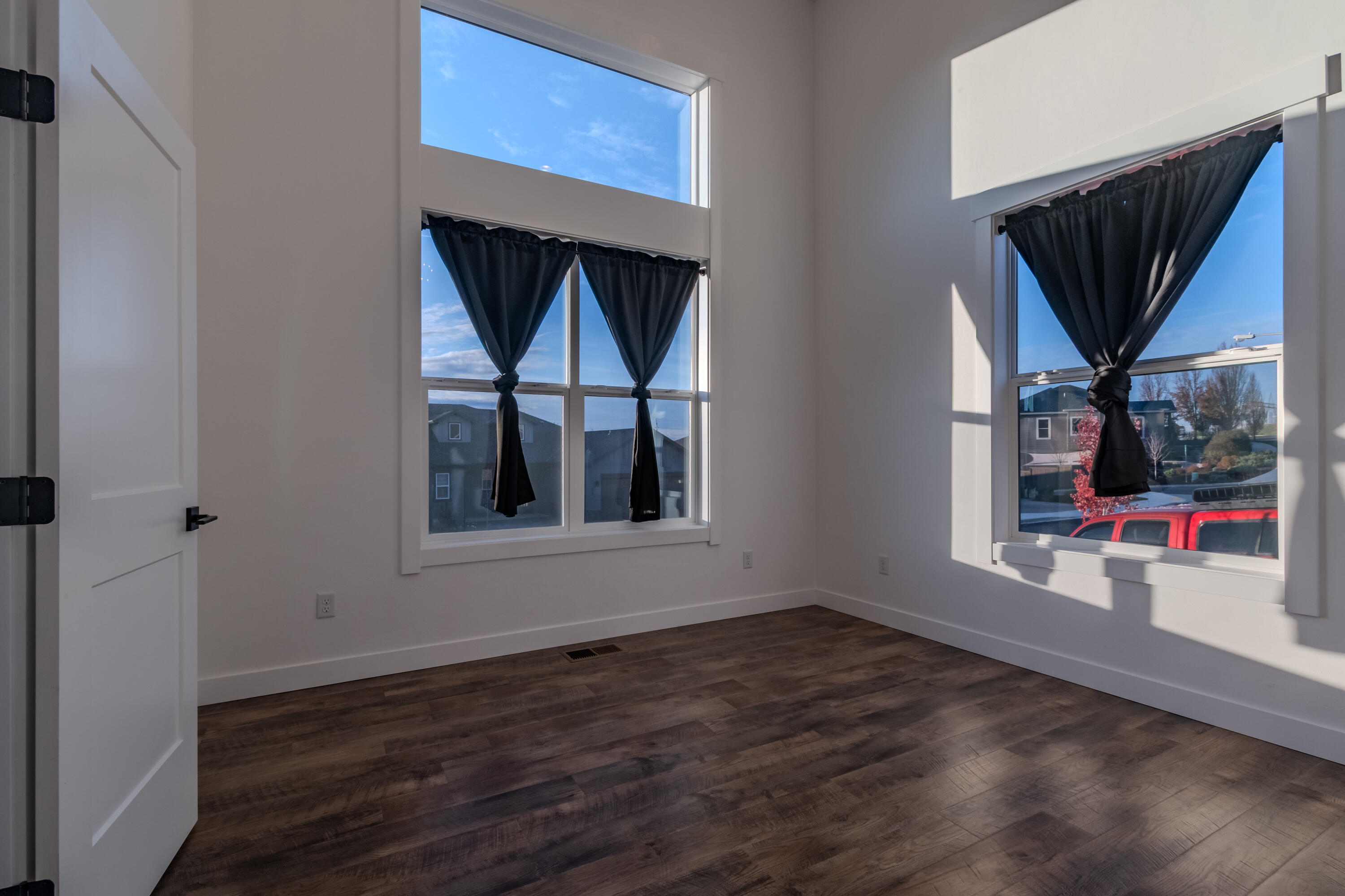 Bella Vista Heights Phases 1 & 2 - Residential