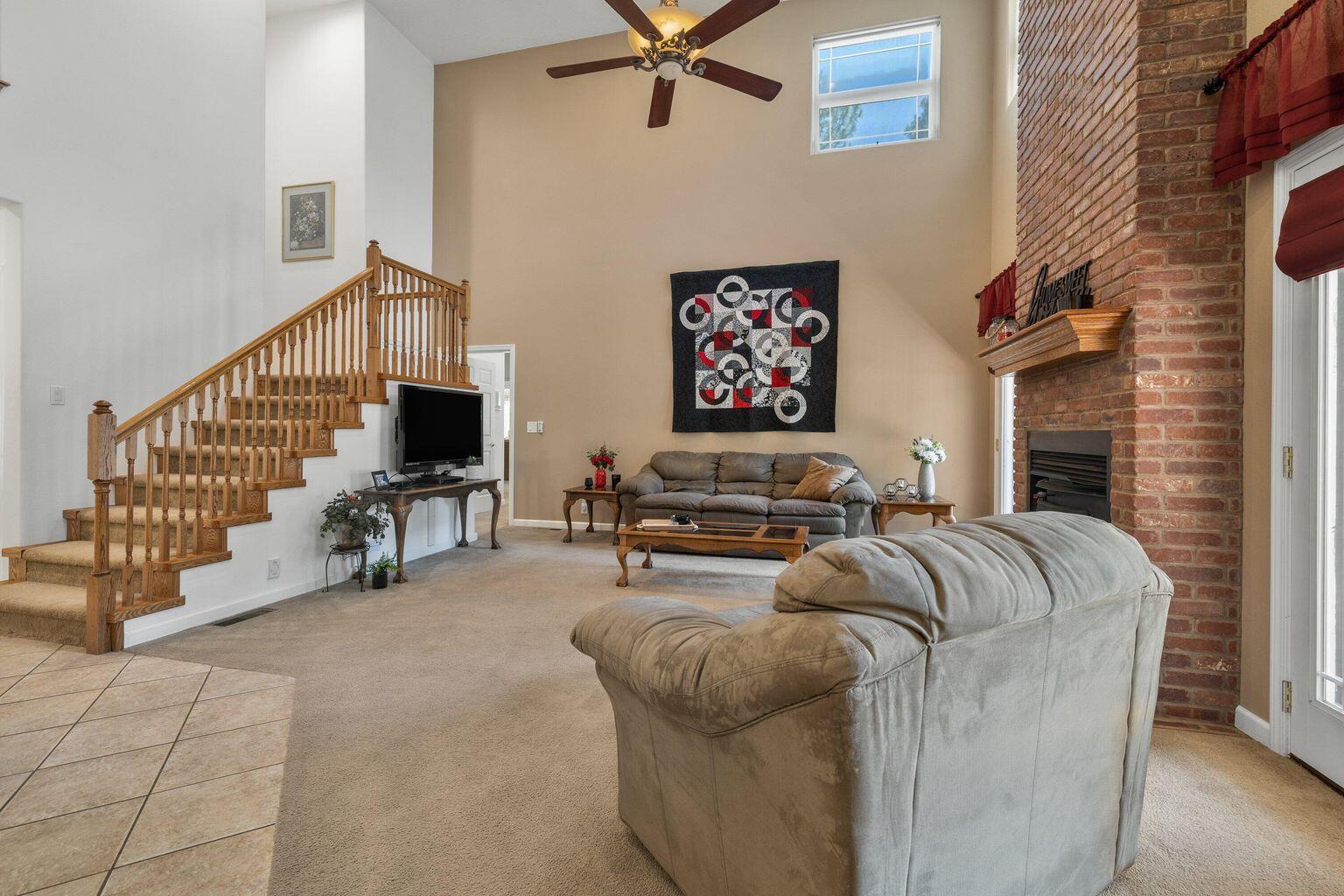 Ponderosa Pines - Residential