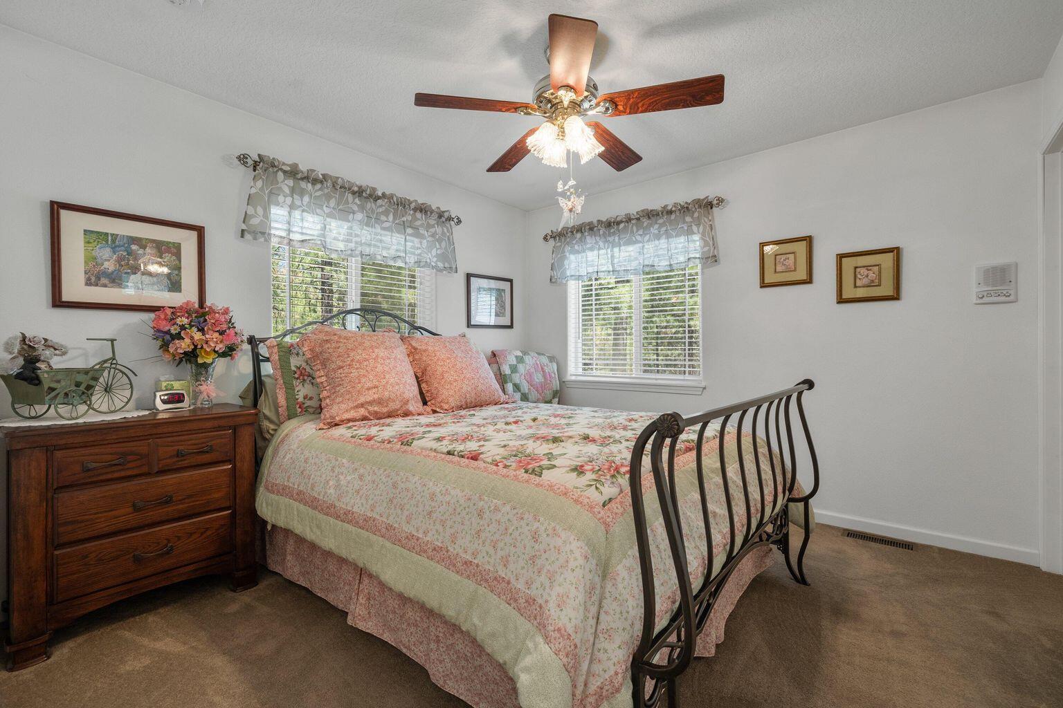 Ponderosa Pines - Residential