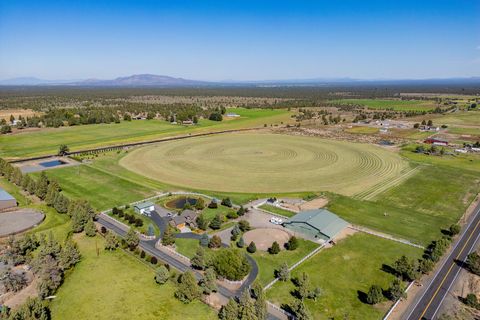 Tiny photo for 61416 Cougar Trail, Bend, OR 97701 (MLS # 220210435)