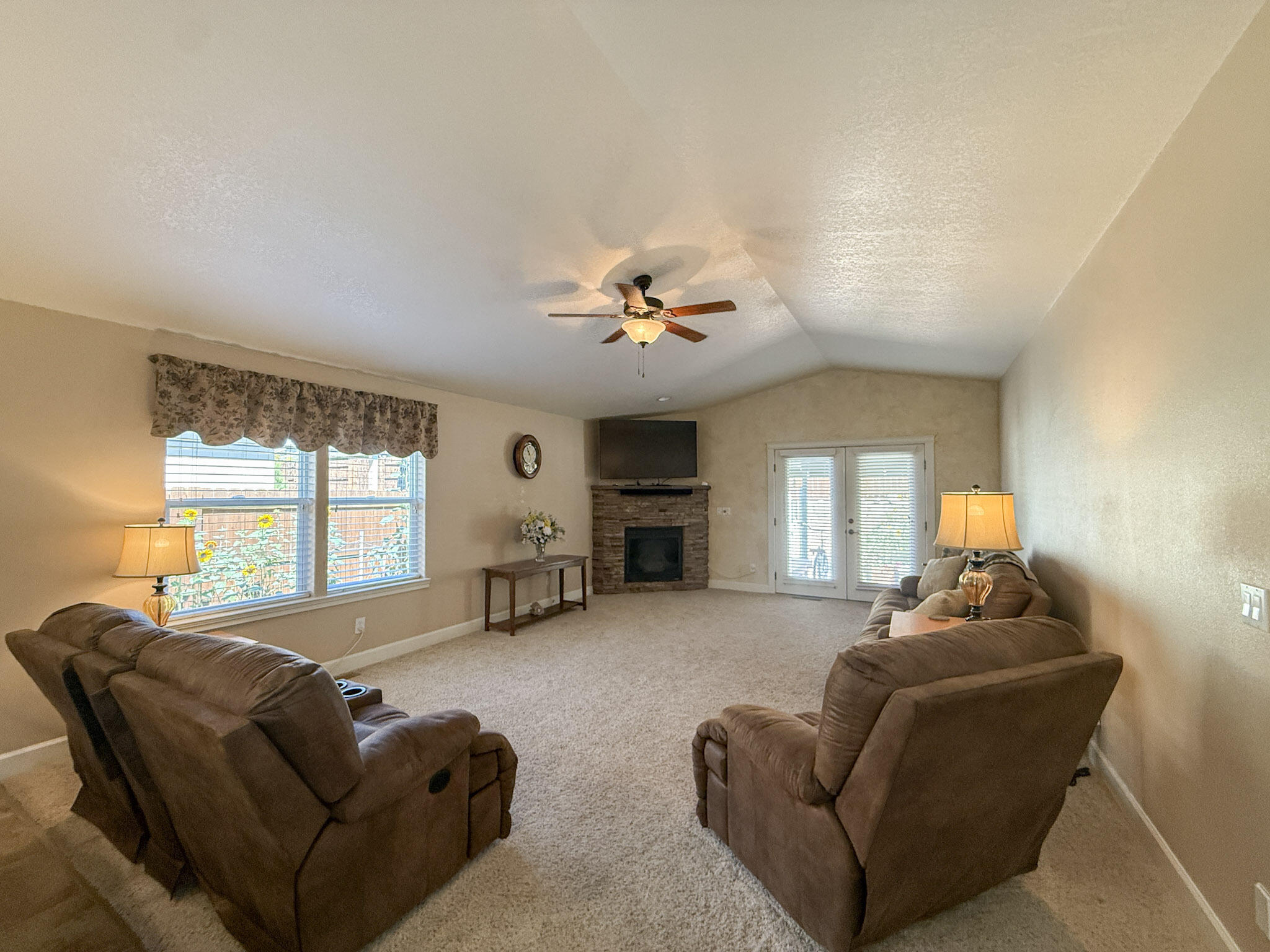 Stoneridge Terrace - Residential