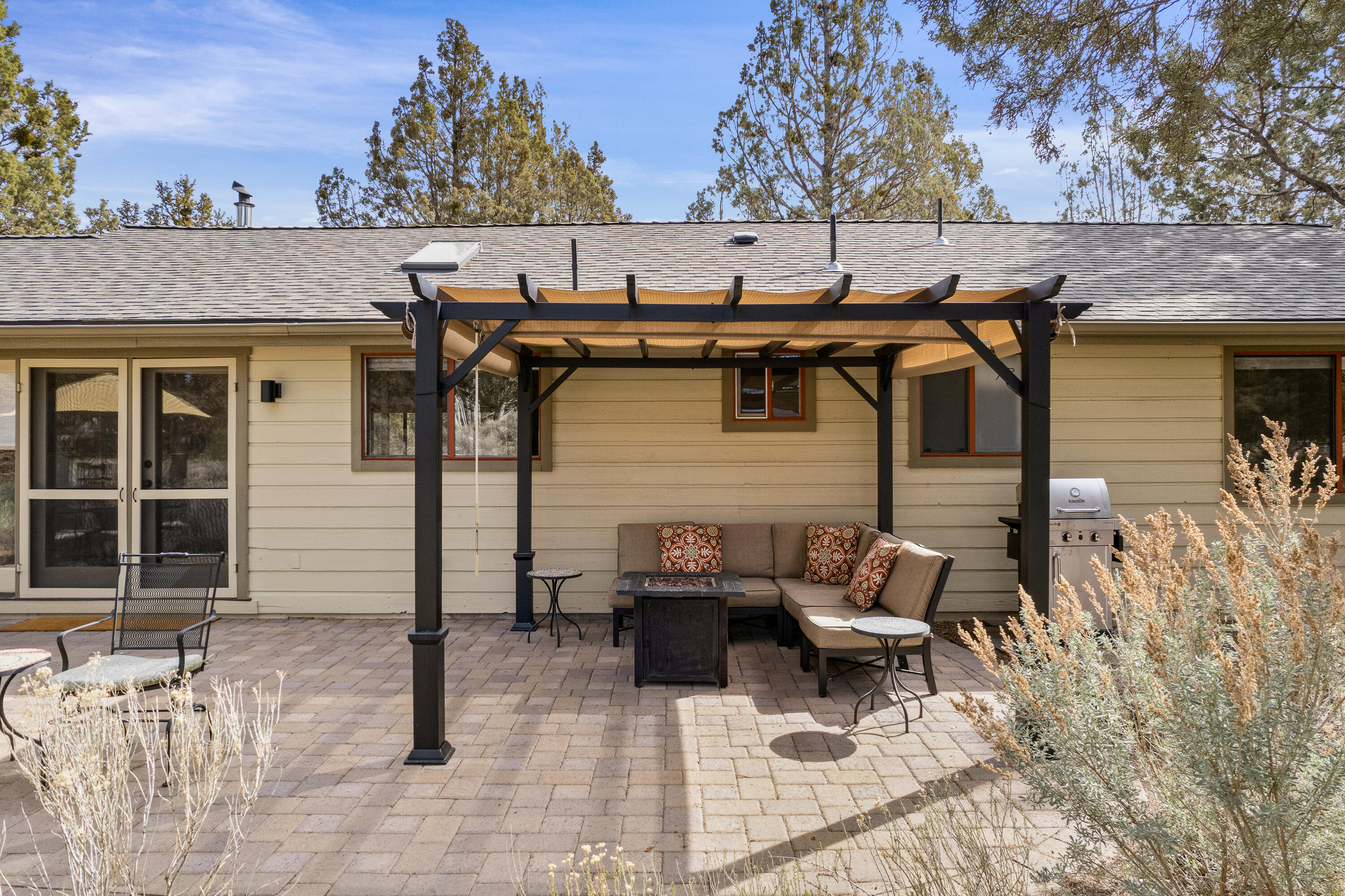 Tumalo Rim - Residential