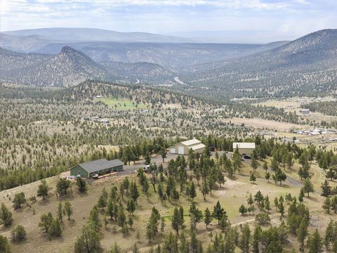 Photo of 11417 SE Lazy Back Lane, Prineville, OR 97754 (MLS # 220220597)