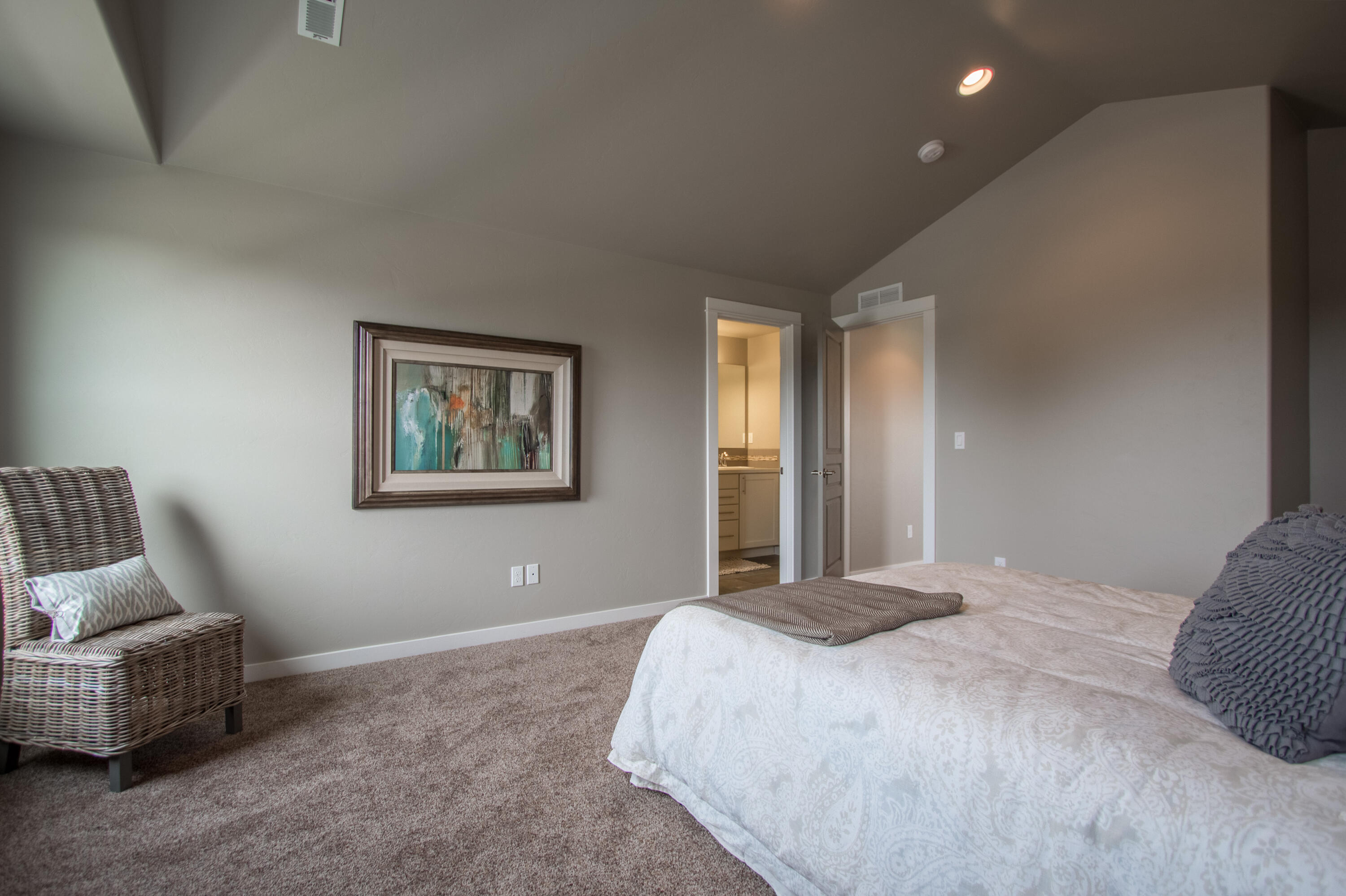 Mckenzie Meadow Vill - Residential