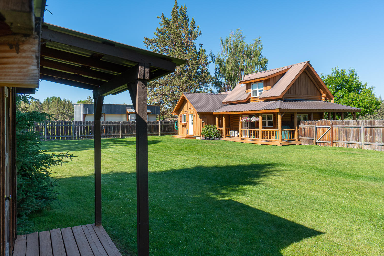 9 View Estate - Residential