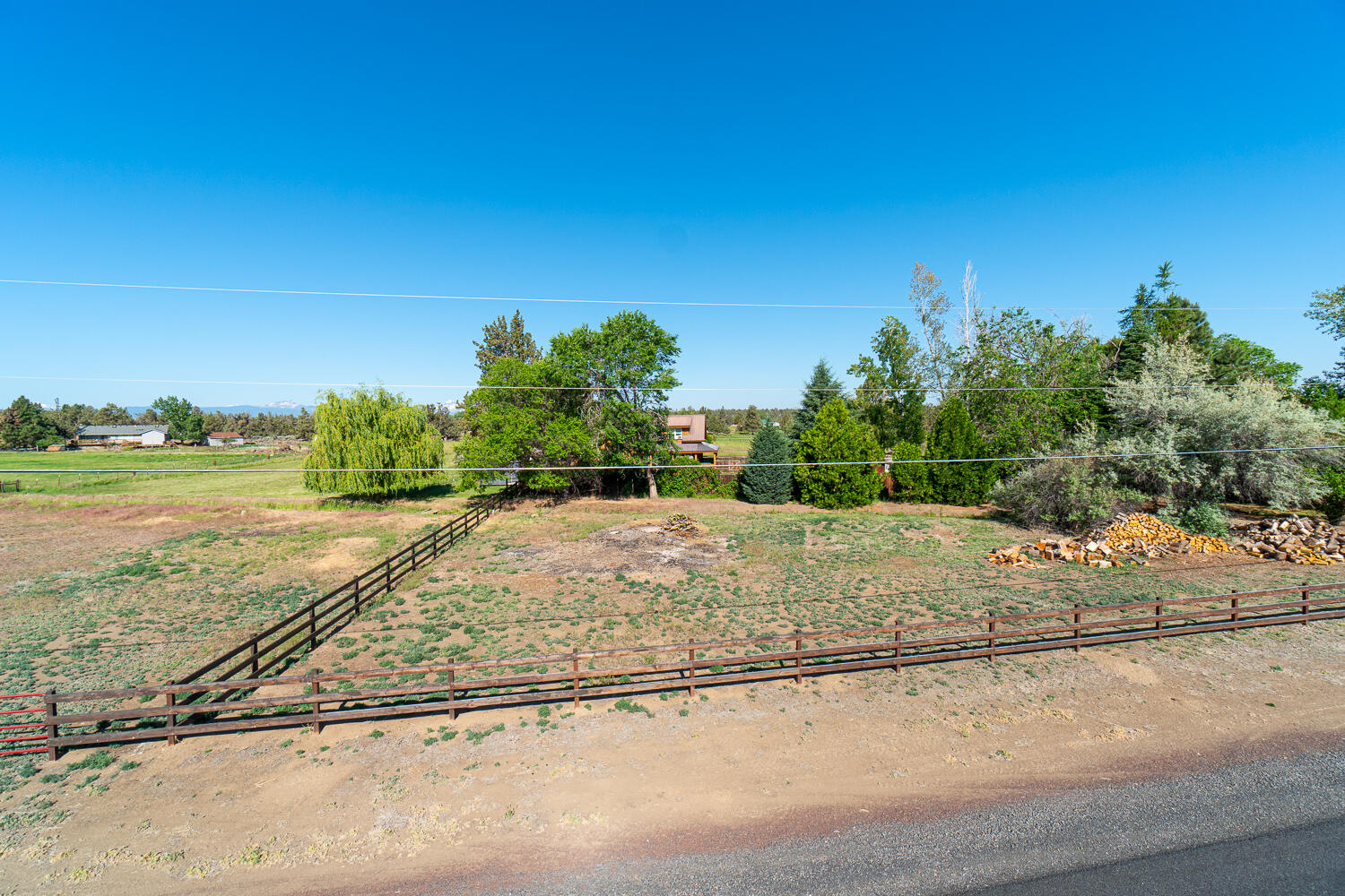 9 View Estate - Residential