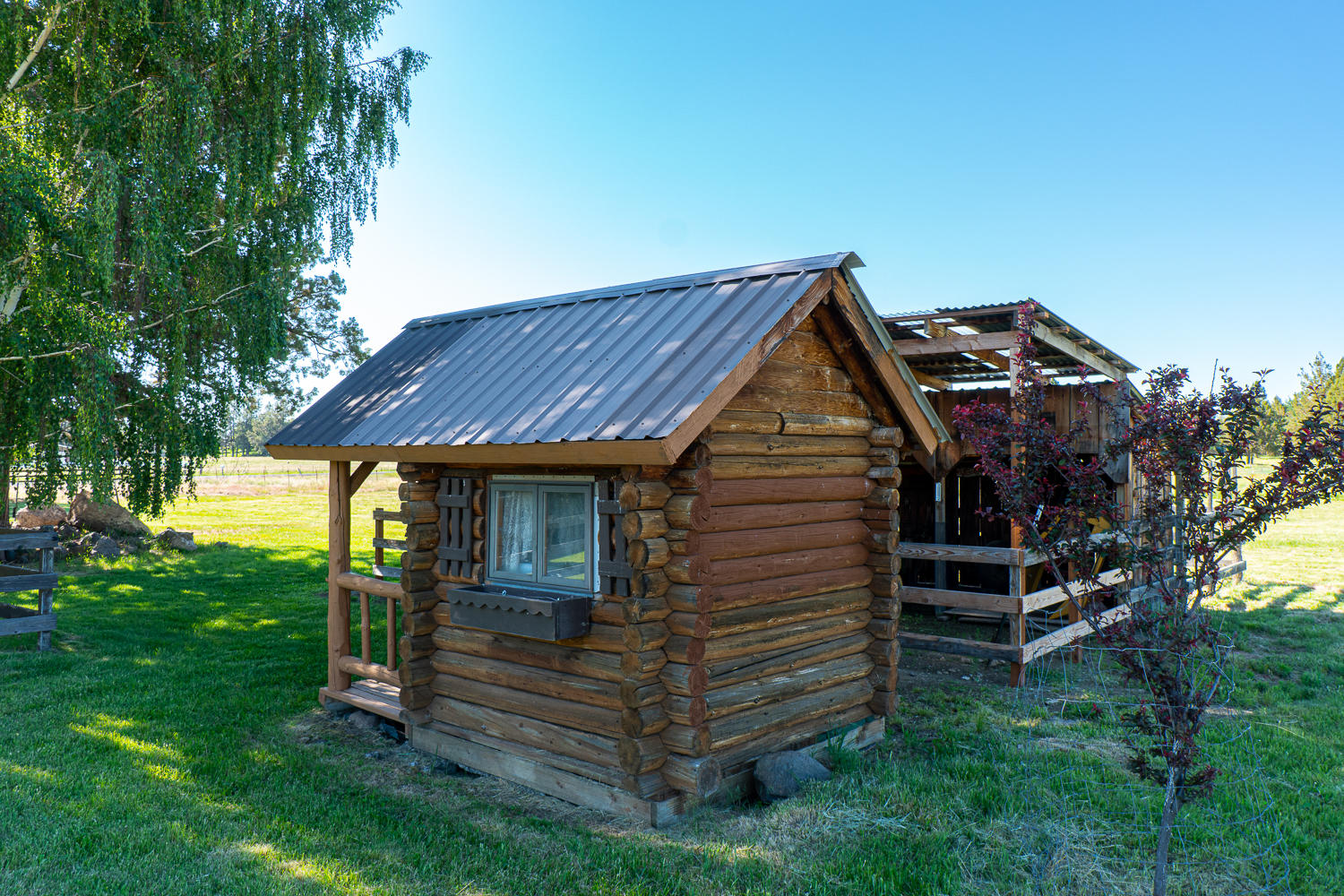 9 View Estate - Residential