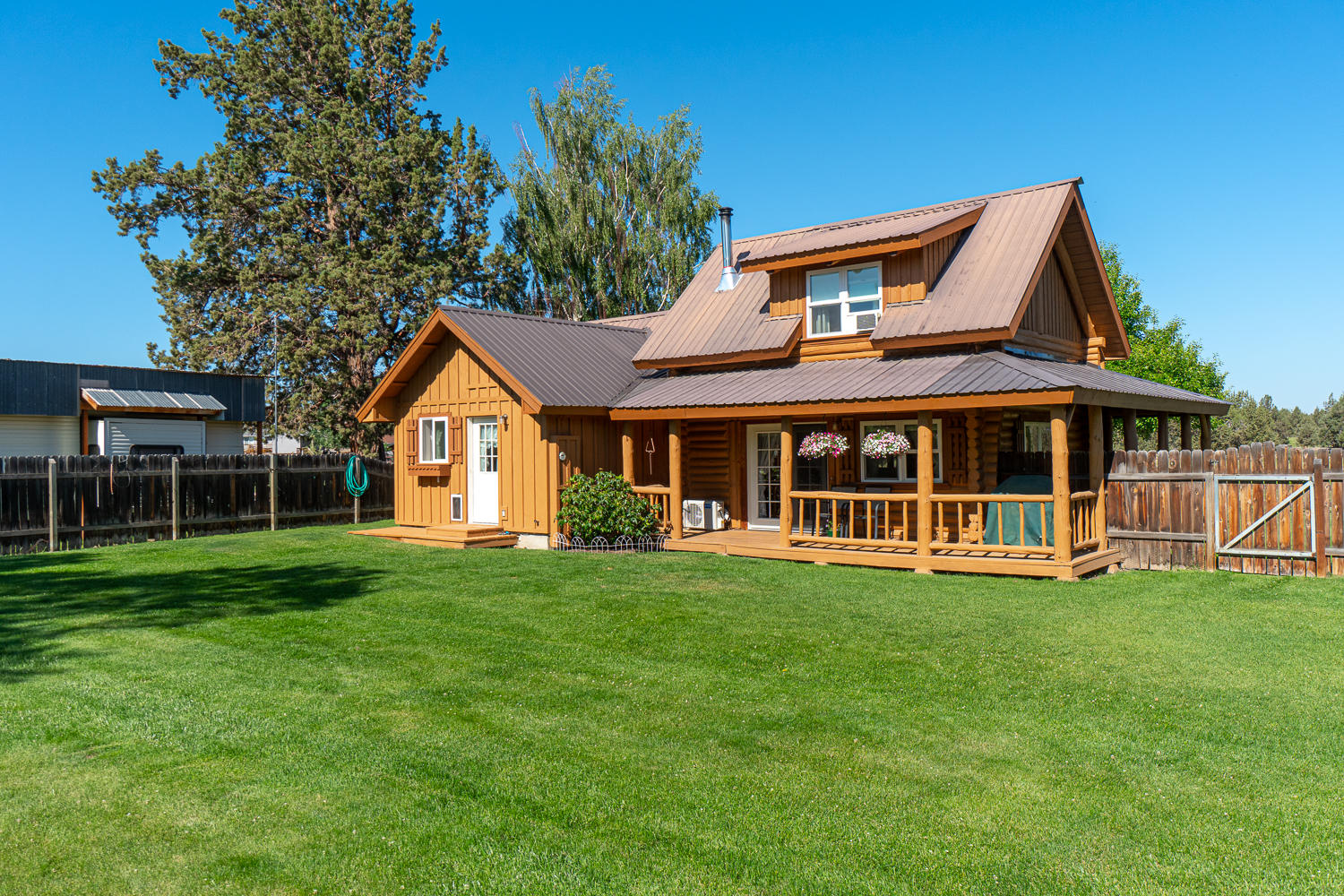 9 View Estate - Residential