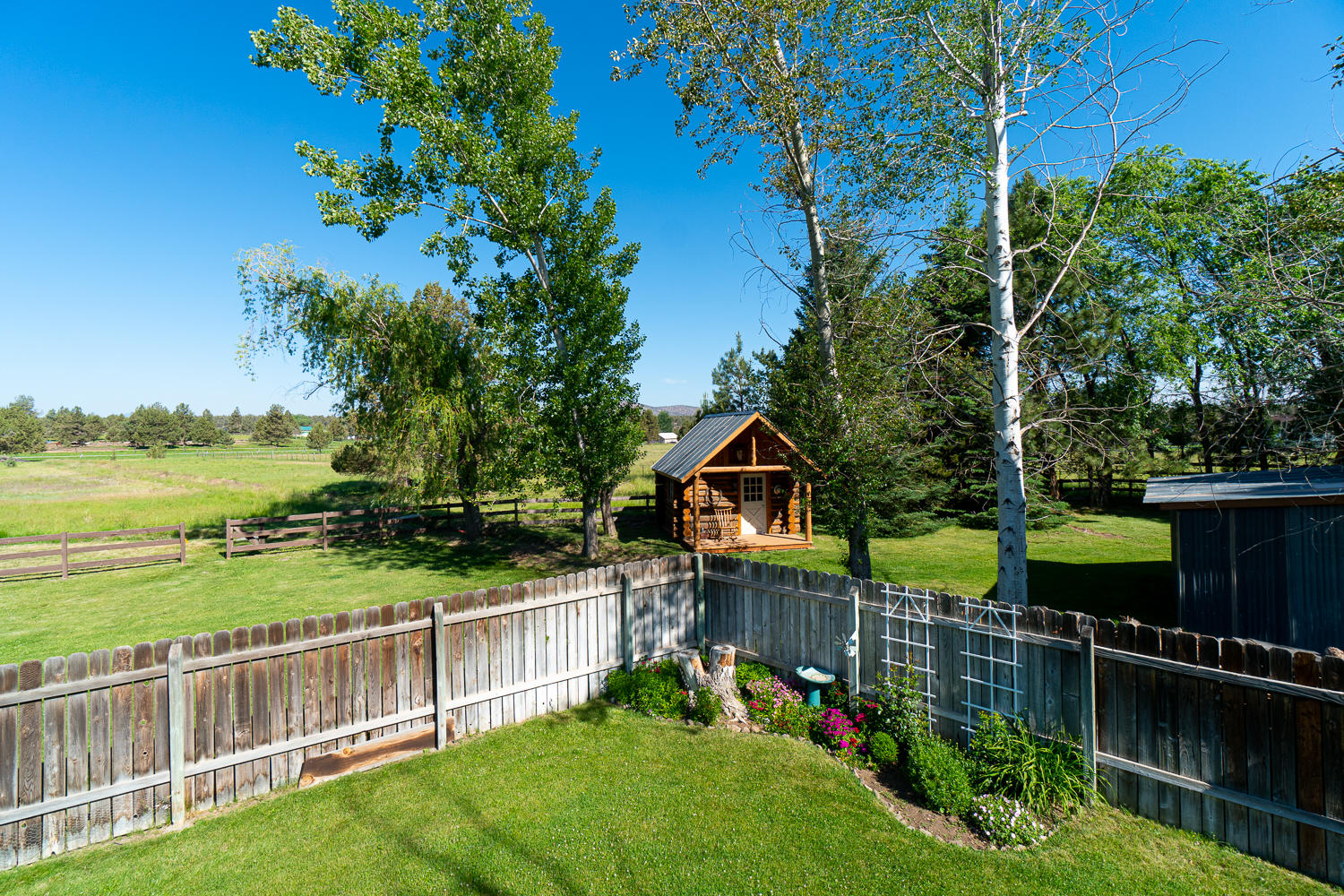 9 View Estate - Residential