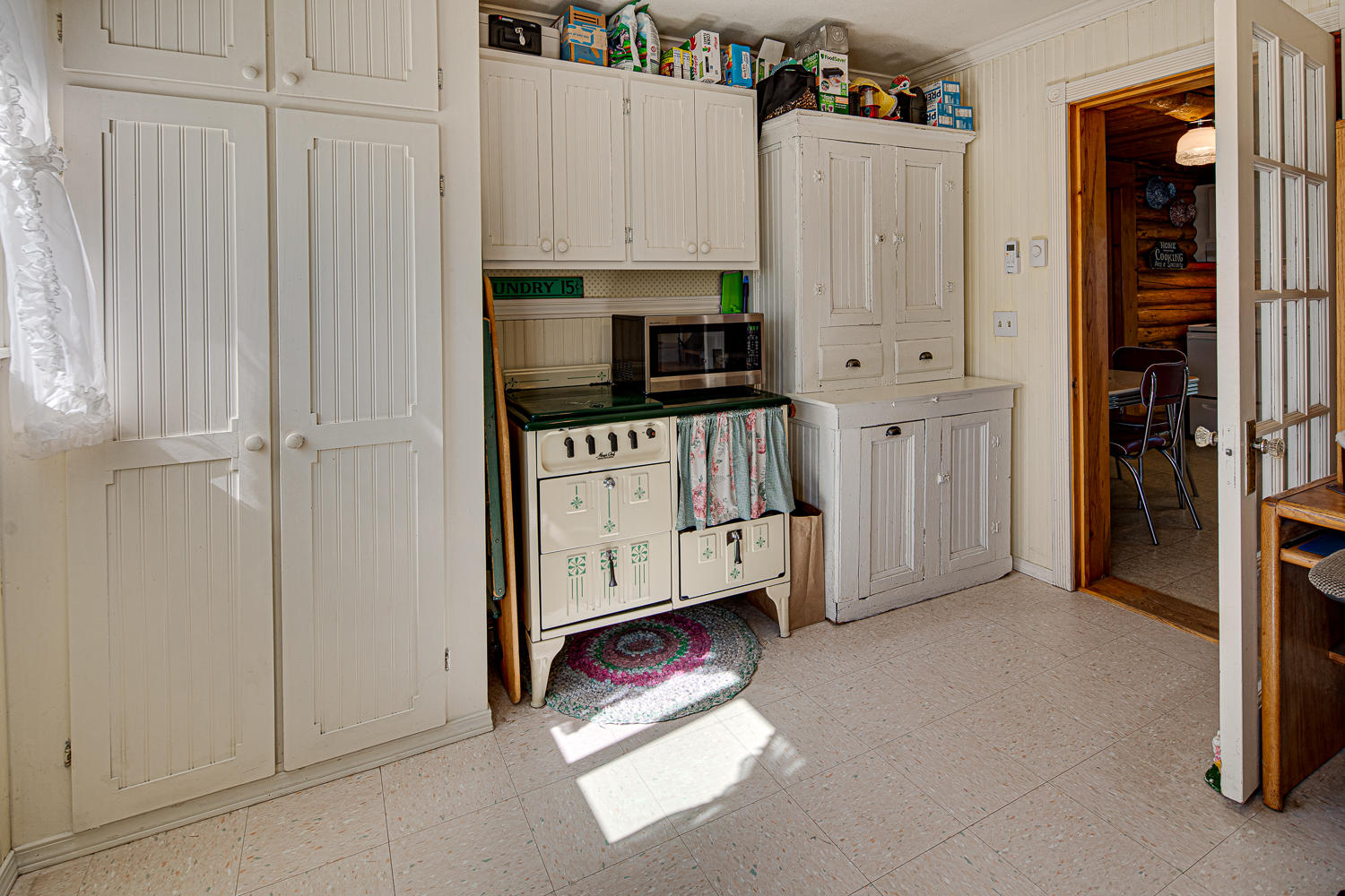 9 View Estate - Residential