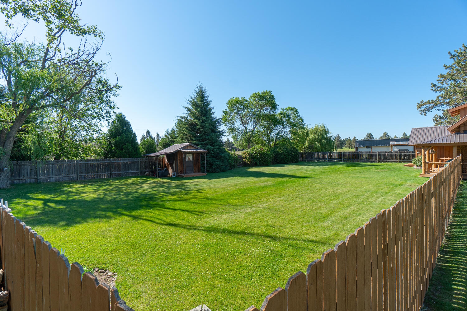 9 View Estate - Residential