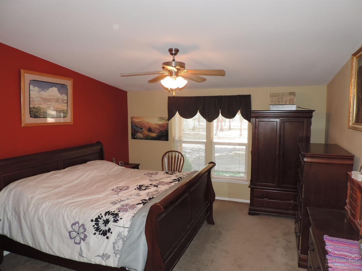 Ponderosa Pines - Residential