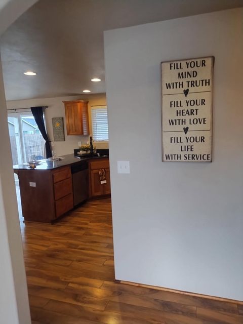 Tiny photo for 3577 Yah Way, White City, OR 97503 (MLS # 220219256)