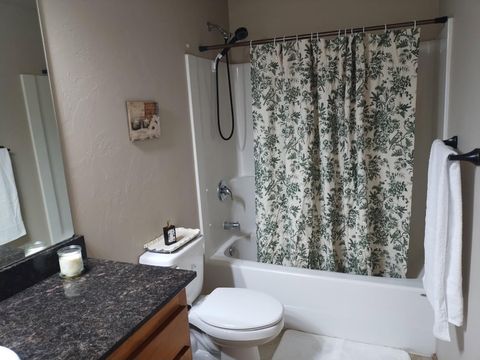 Tiny photo for 3577 Yah Way, White City, OR 97503 (MLS # 220219256)