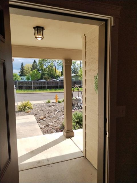 Tiny photo for 3577 Yah Way, White City, OR 97503 (MLS # 220219256)