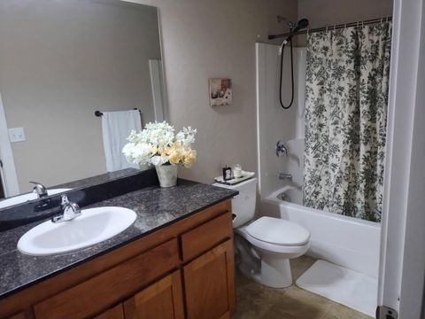 Tiny photo for 3577 Yah Way, White City, OR 97503 (MLS # 220219256)