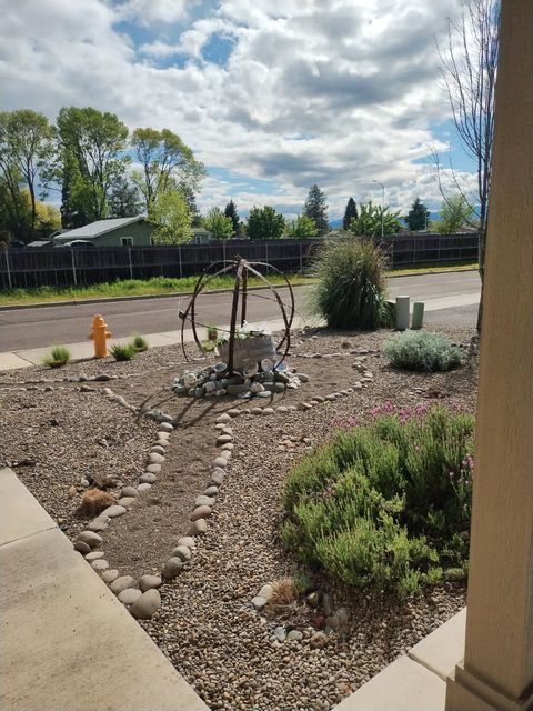 Tiny photo for 3577 Yah Way, White City, OR 97503 (MLS # 220219256)