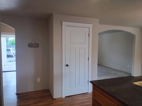 Tiny photo for 3577 Yah Way, White City, OR 97503 (MLS # 220219256)