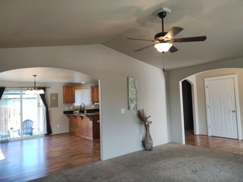 Tiny photo for 3577 Yah Way, White City, OR 97503 (MLS # 220219256)