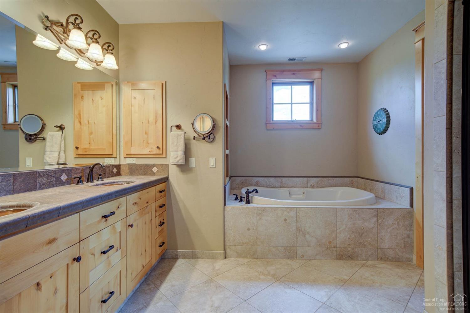 Stoneridge Bend - Residential