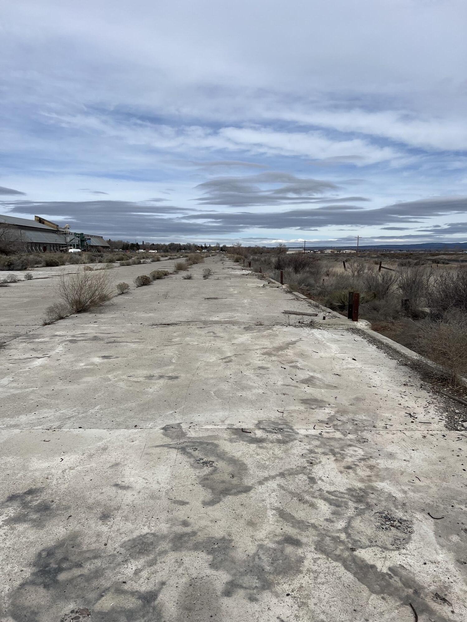 Snow Mnt Pine Industrial Park - Commercial Sale