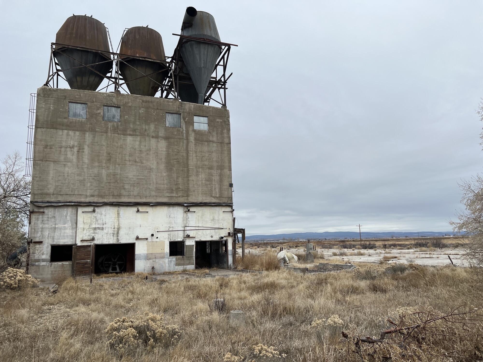 Snow Mnt Pine Industrial Park - Commercial Sale